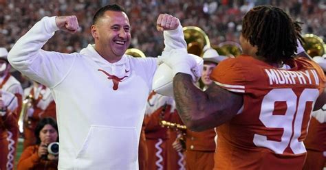 Here is our rundown of the Top 5 TV college games Saturday.